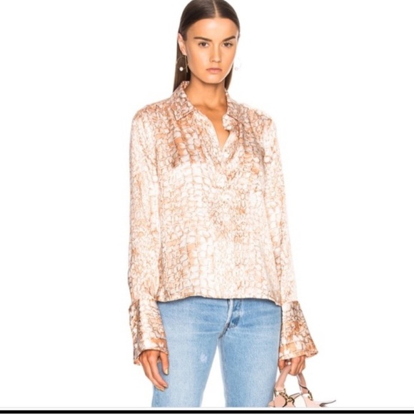 Equipment Huntley Silk Blouse Crocodile Print French Cuffs Excellent Size XS - Picture 9 of 9